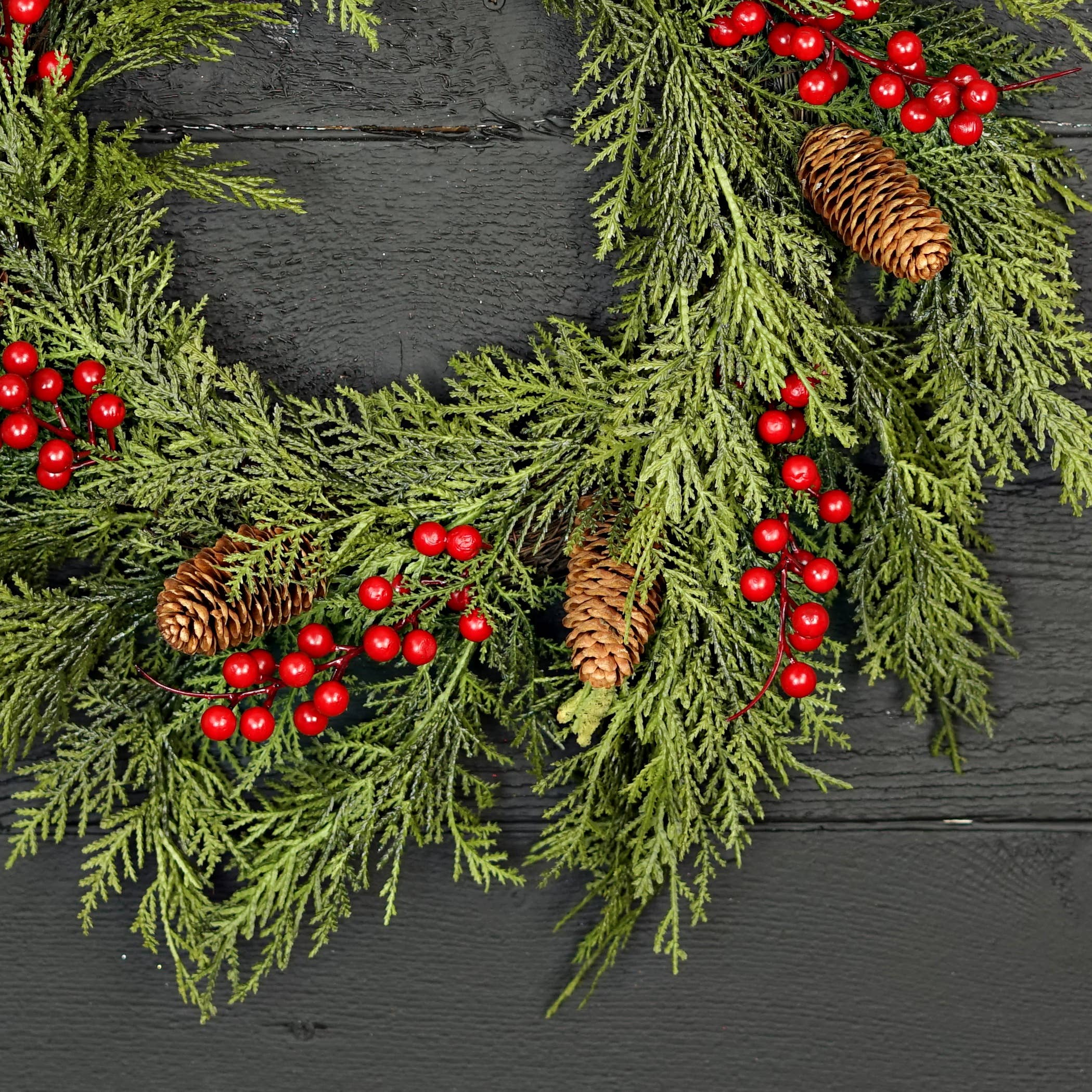 Holiday Depot Inc. - Wholesale Wreath - 510050- 22in Twig Wreath-Superior Real Touch Mix Cedar w.Red1