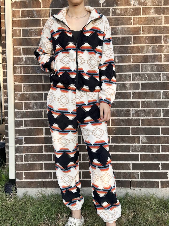 SHERPA FLEECE SOFT JACKET PANTS TWO PIECE SET for wholesale by DESHENG ENTERPRISE