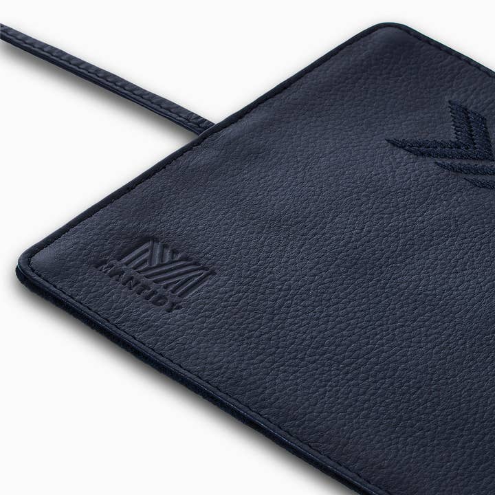 Gaucho Grooming Roll, Navy Blue for wholesale by Mantidy