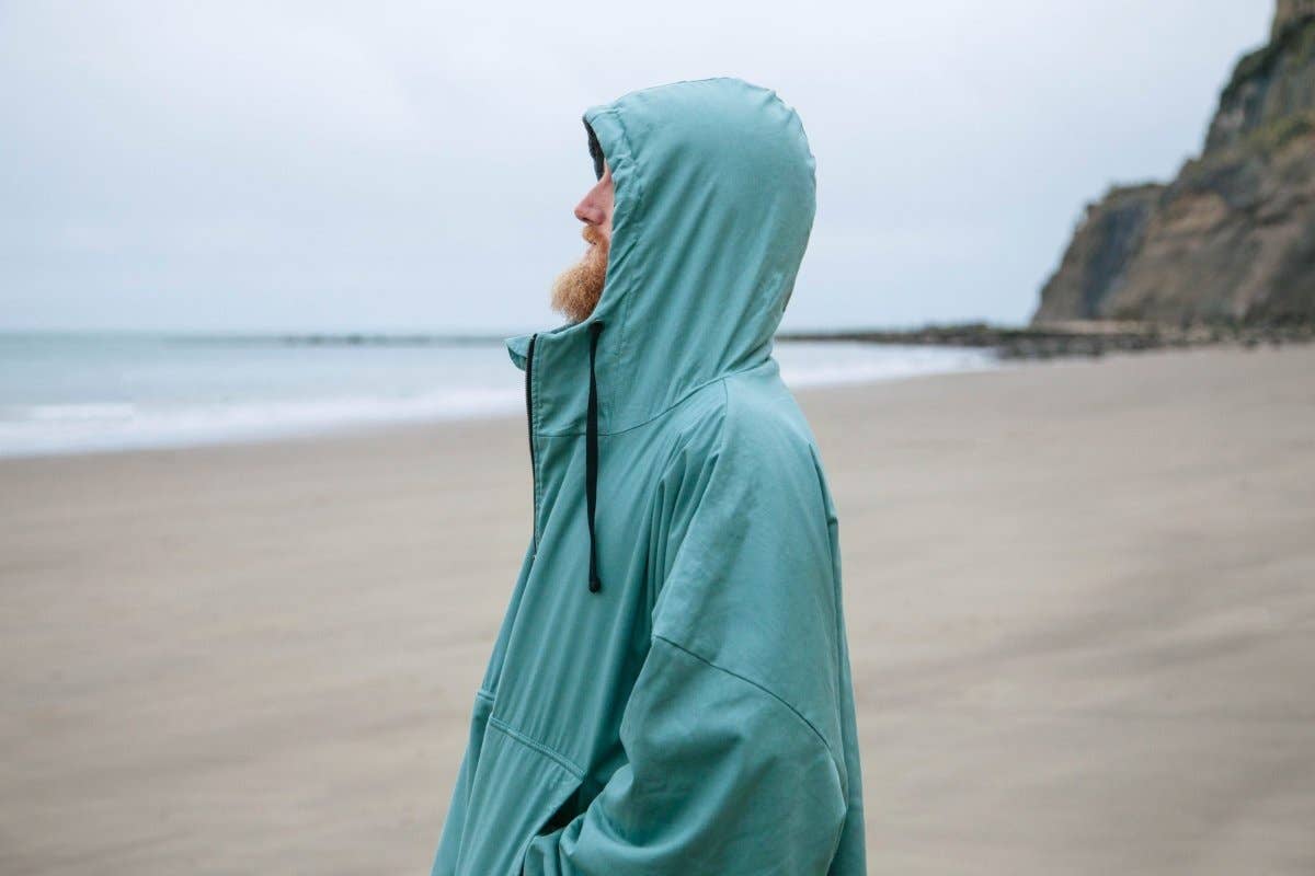 Rapanui Clothing – wholesale Robe – Men's – Men's Shorebreak Changing Robe3