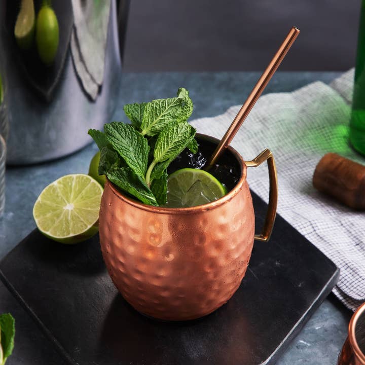 Sol Living - Wholesale Cocktail/Liquor Glass - Moscow Mule Mugs - 4 Pack - Siver/Copper (4 Cups + 4 Straws)10