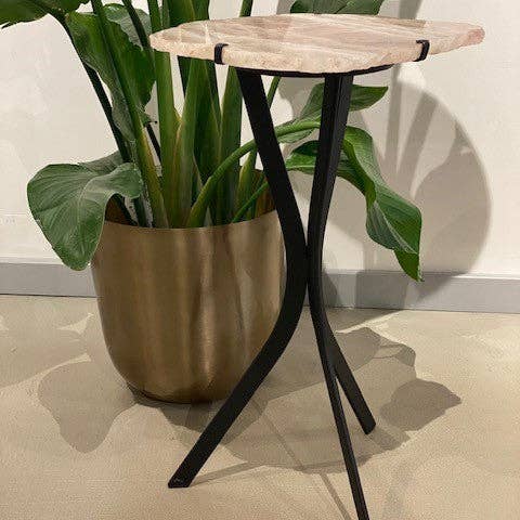Side Table Rose Quartz for wholesale by Atelier Clash
