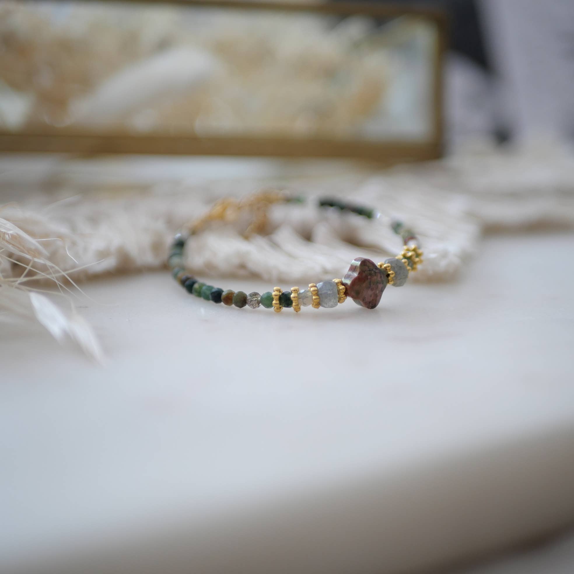 GINANDGER – Engroshandel Armbånd med vedhæng – ARMBÅND VIDUSHI UNAKITE2