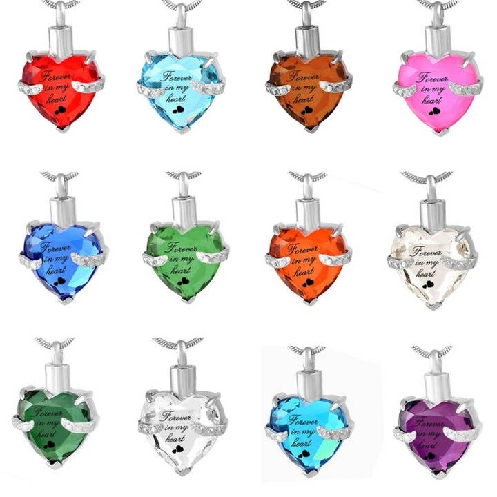 Strass hartvormige „Forever In My Heart” Gravure Urn Ketting voor wholesale door Cherished Emblems