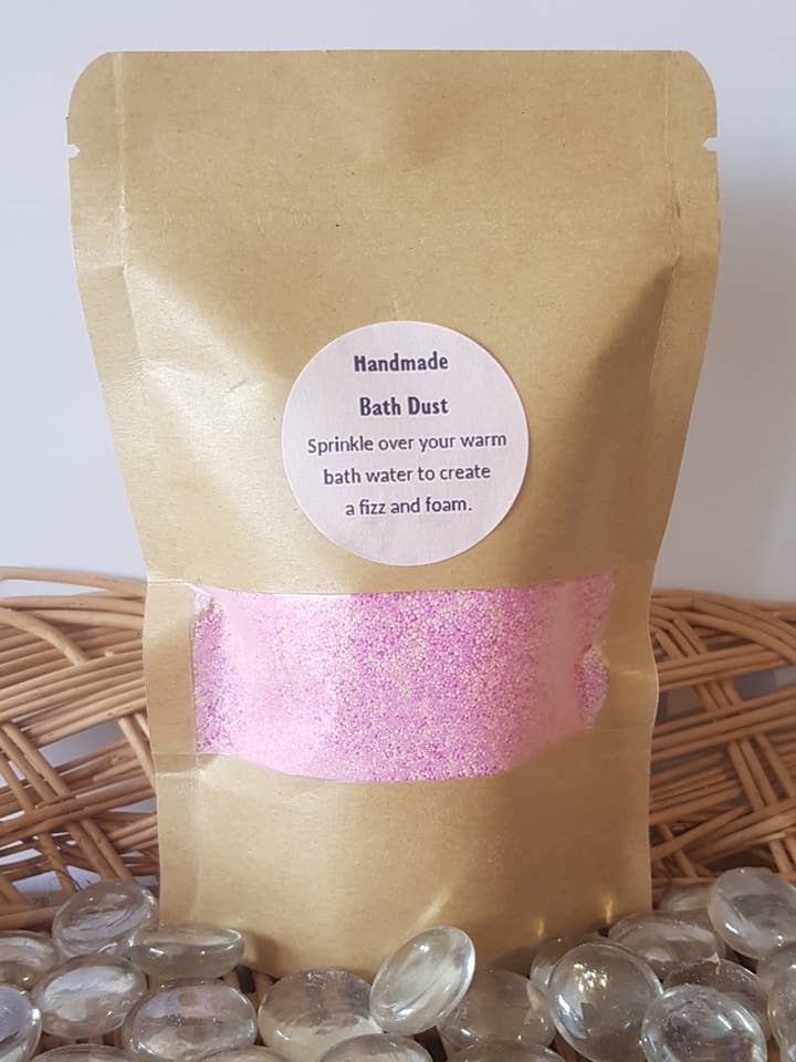 Sac à poussière de bain Very Berry - 100 g pour la vente par Enchanting Bath Bombs