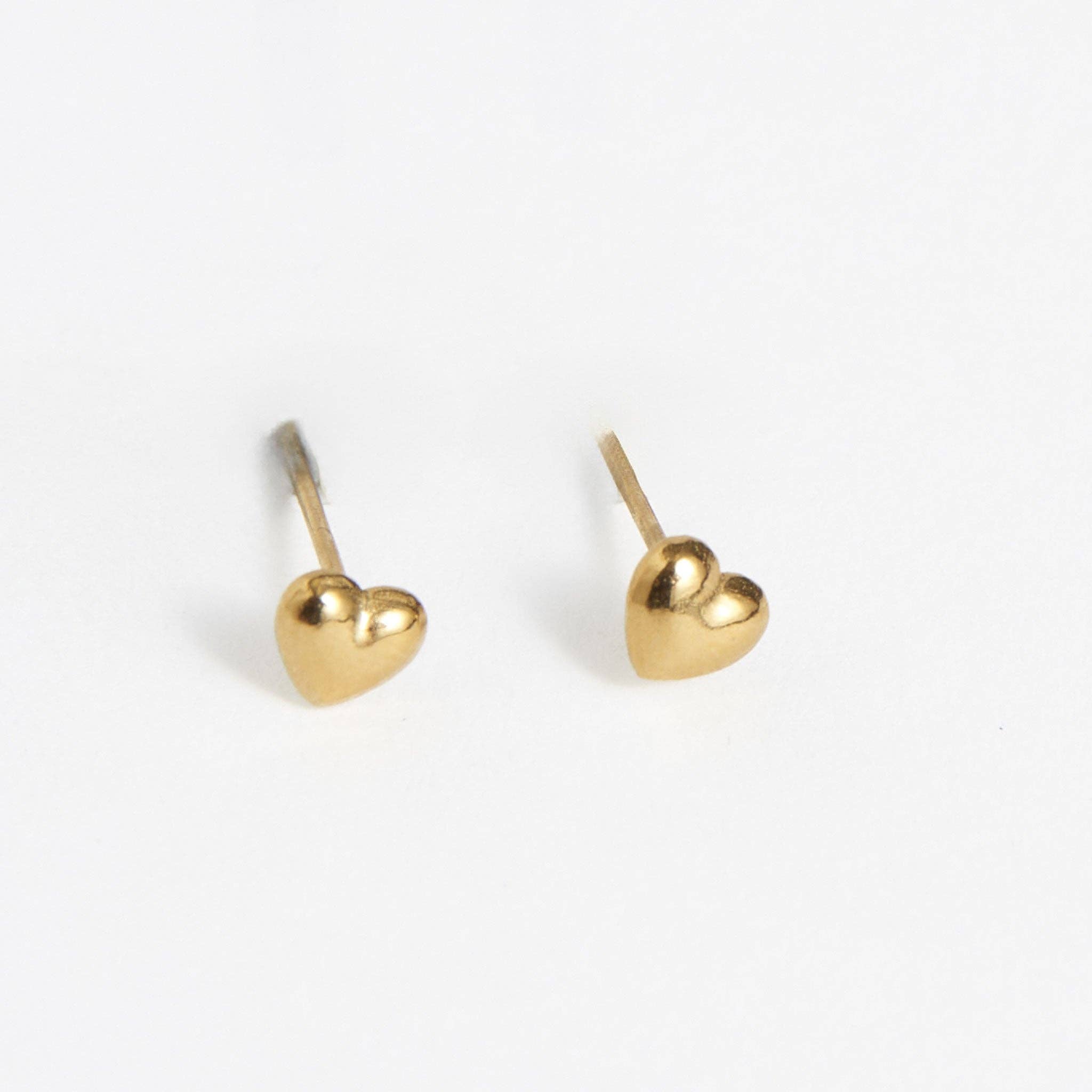 Elsie & Zoey – wholesale Stud/post earrings – Waterproof Earring Narelle Puffy Heart Studs in Gold & Steel4