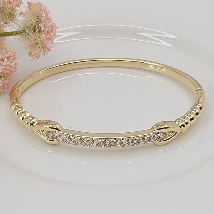 BANGLE BRACELET. for wholesale by BETTYOH INC