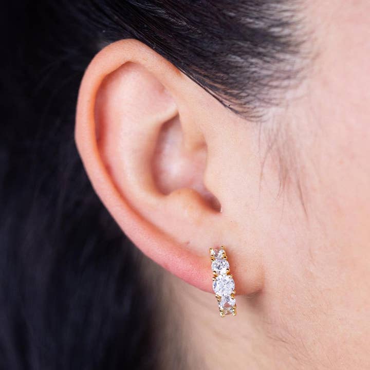 Gnistrande Huggie för wholesale av Happy Goods