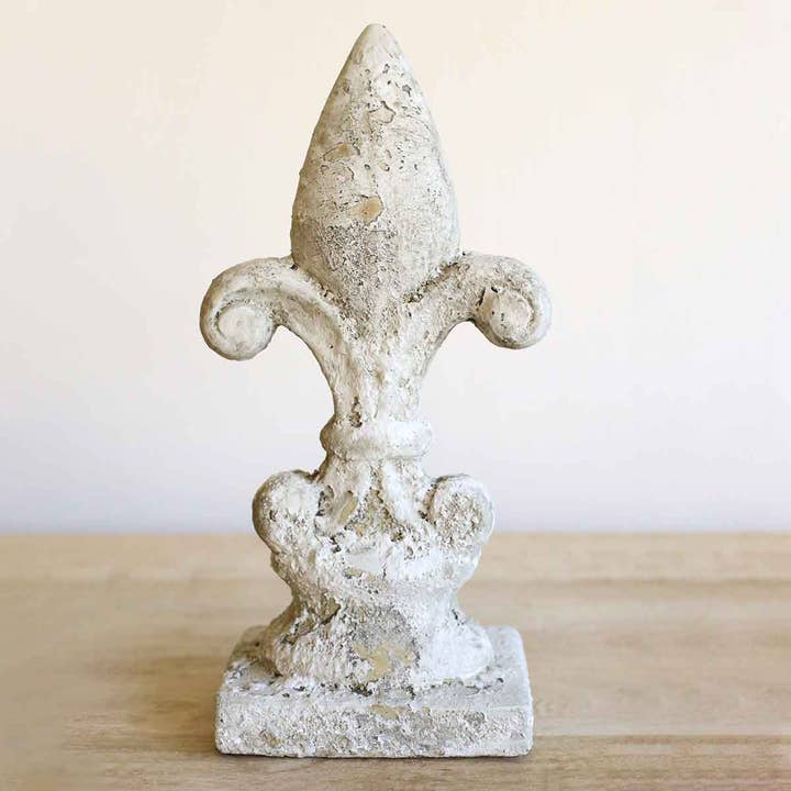 Francais Fleur Décor Antikcreme 5,75x12,75x4,5 für den Großhandel von The Royal Standard