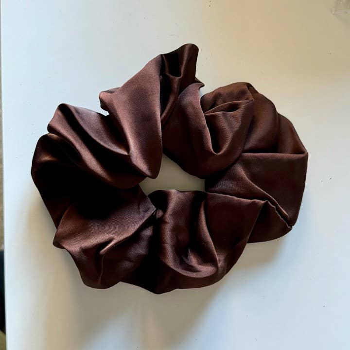 Scrubba Body - Wholesale Scrunchie - Women’s - XL Satin Scrunchies3
