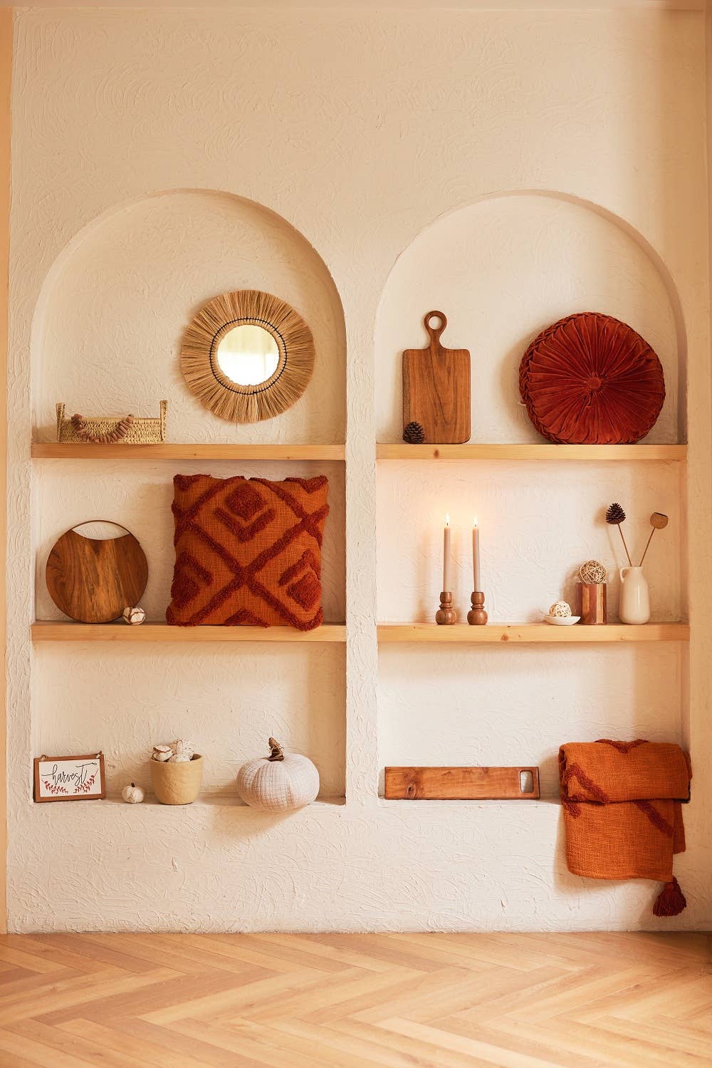 Casa Amarosa - Vente Coussin décoratif - Coussin rond en velours fait main, rouille _ 16 pouces7