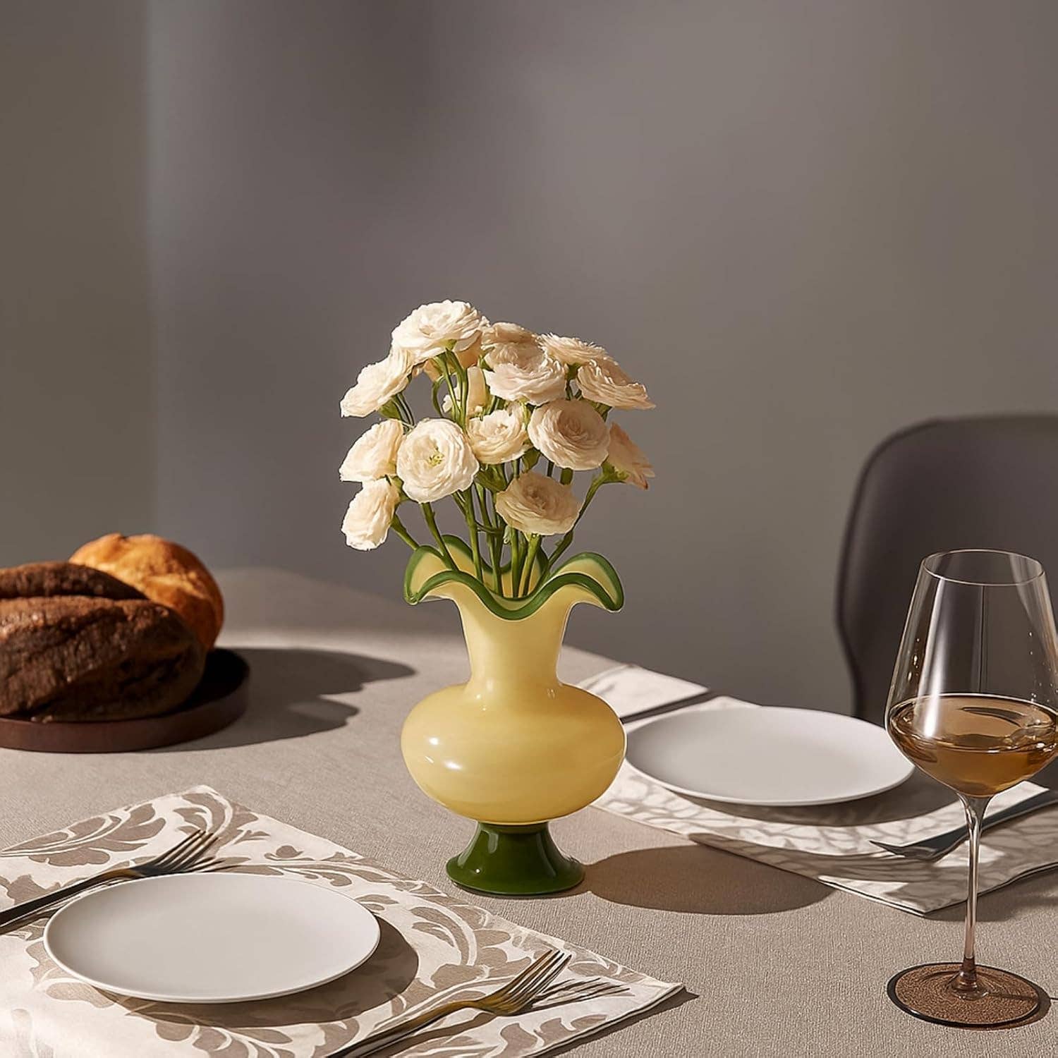 The Wine Savant /  Khen Glassware - Wholesale Vase - Verdant Bloom Hand-Blown Glass Flower Vase  Décor - 11"1