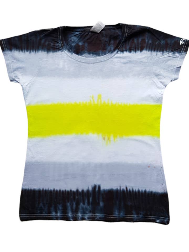 Camiseta Agénero Tie Dye - Ropa Artesanal para Evento del Orgullo para venta al por mayor de VeEco Gifts
