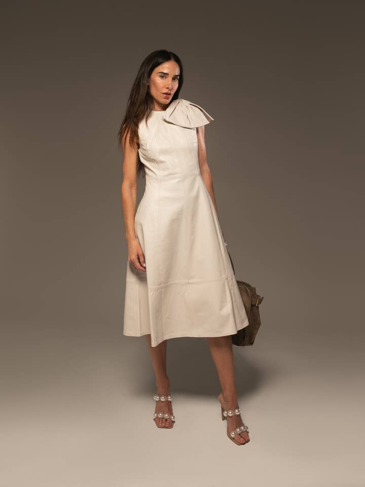 ABITO NOELLE per la vendita all'ingrosso da parte di ALLSANTAELLA