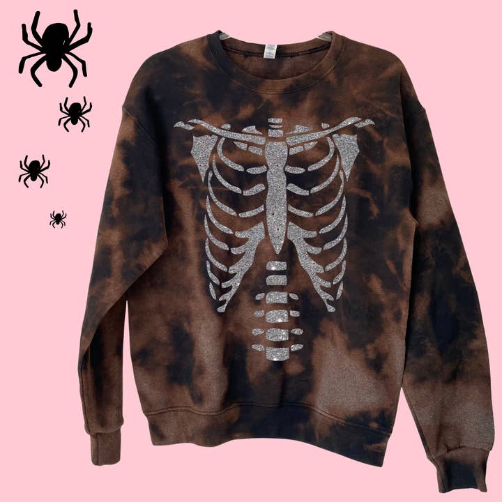 Pull ras du cou blanchi scintillant argenté cage thoracique squelette Halloween pour la vente par NASTIK