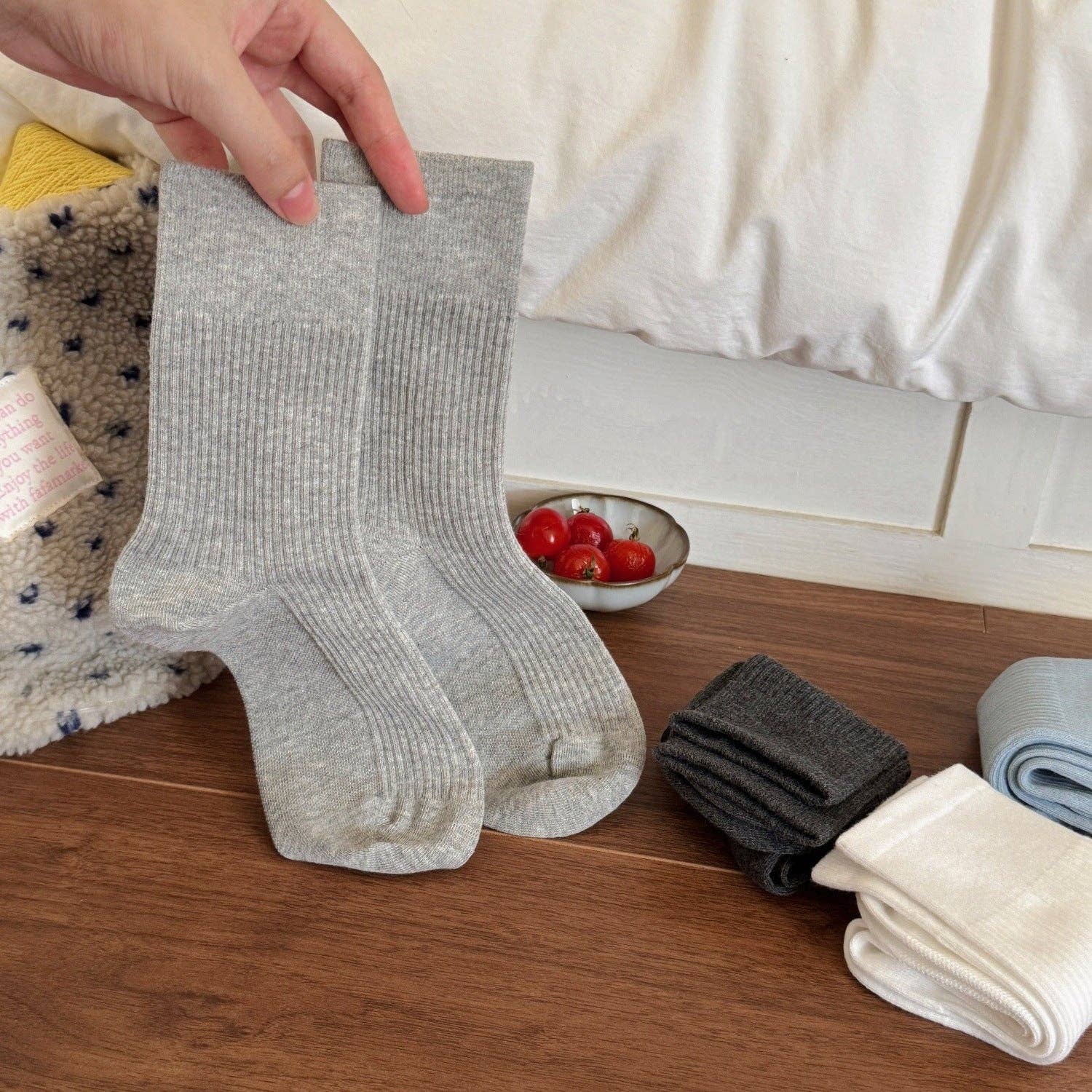 alberalkirk - Wholesale Socks - Women's - Seamless Anti Pilling Socks Women Fall Winter M5A0086