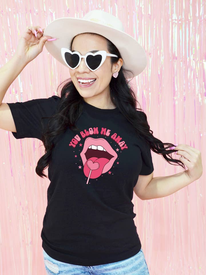 T-Shirt „You Blow Me Away“ | Be My Valentine Kollektion für den Großhandel von KOKO + FOX WHOLESALE