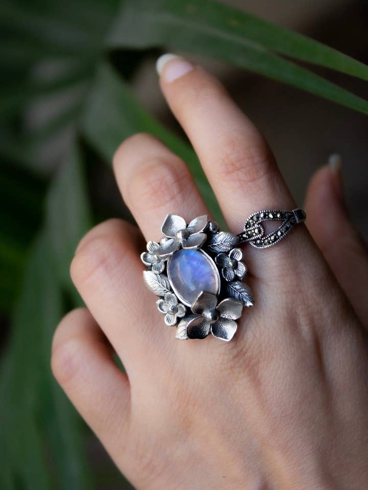 Anillo de piedra lunar, AR-7414 para venta al por mayor de Ambra Jewels