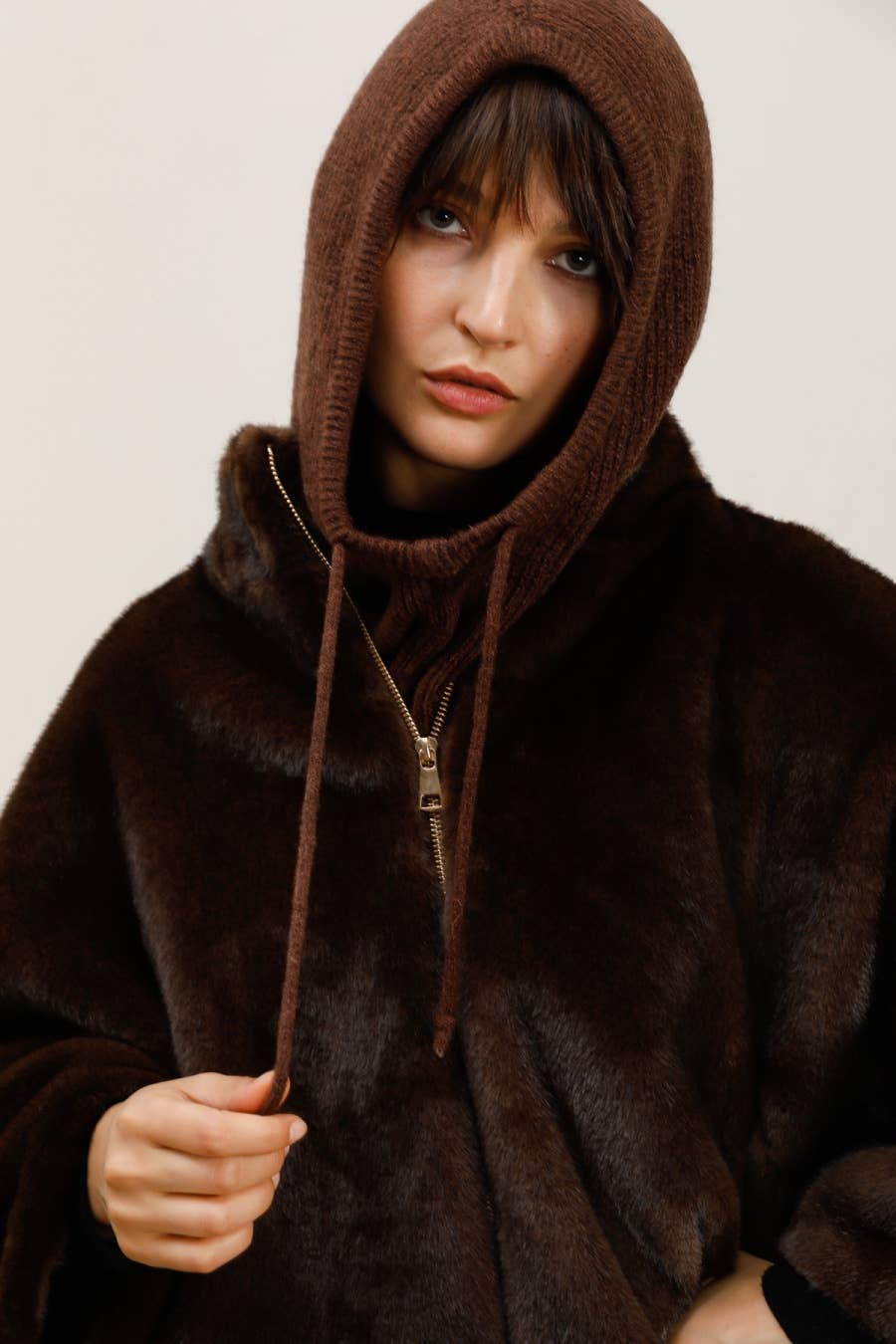 NAÏS PARIS – Großhandel Sturmhaube – Damen – Kapuze mit Kordelzug aus Alpaka und Wolle22