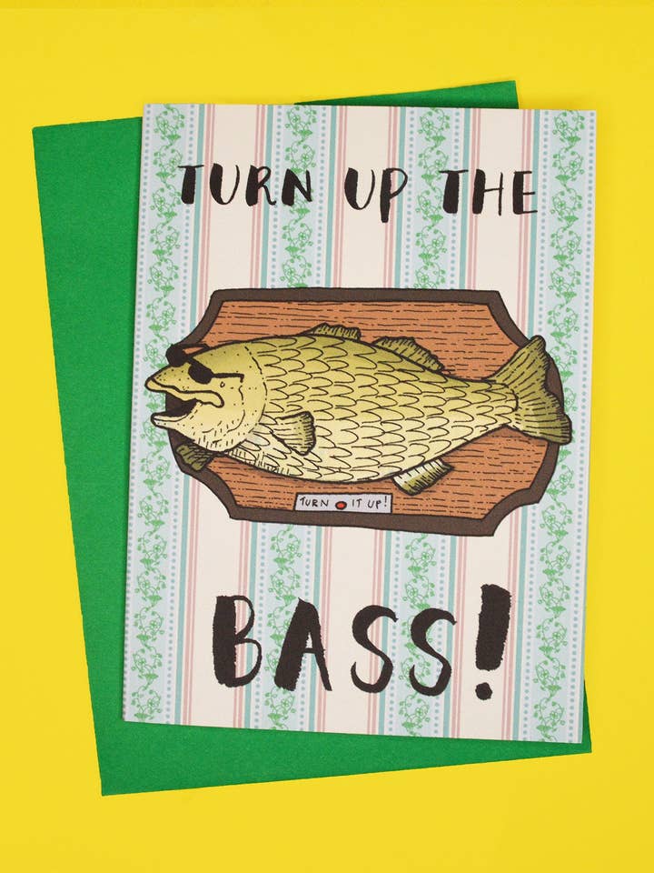 Alza il Basso Divertente Carta di Celebrazione Musicale A6 per la vendita all'ingrosso da parte di 2B Or Not 2B