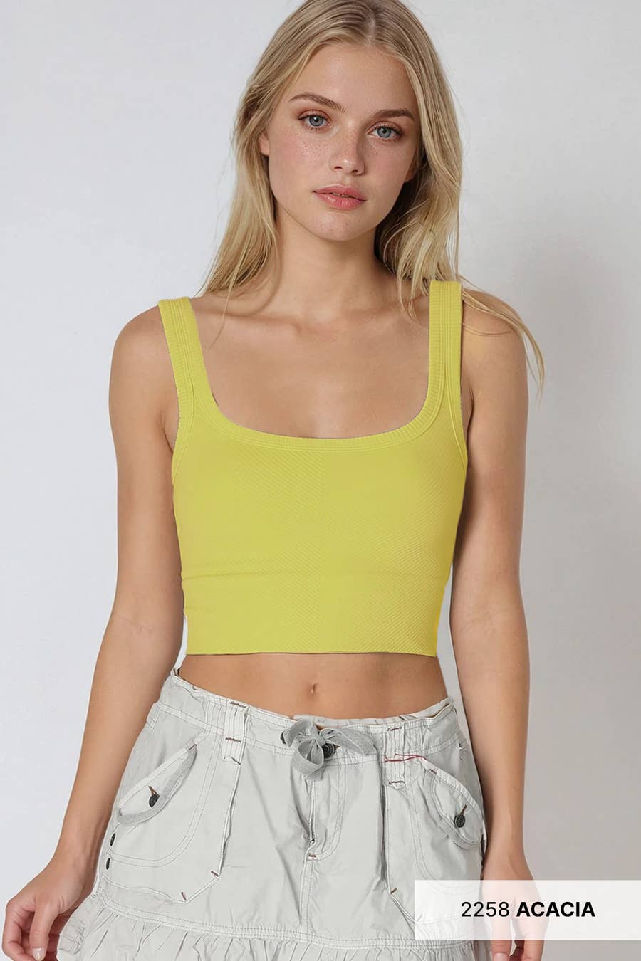 NIKIBIKI – Engroshandel Strikket top - Dame – NS7801 - Chevron Ribbet Afgrøde Top8