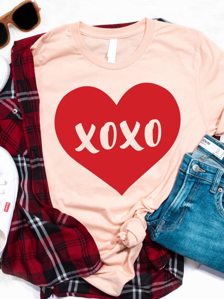 Red Heart XOXO Graphic Tee for wholesale by Tickled Teal