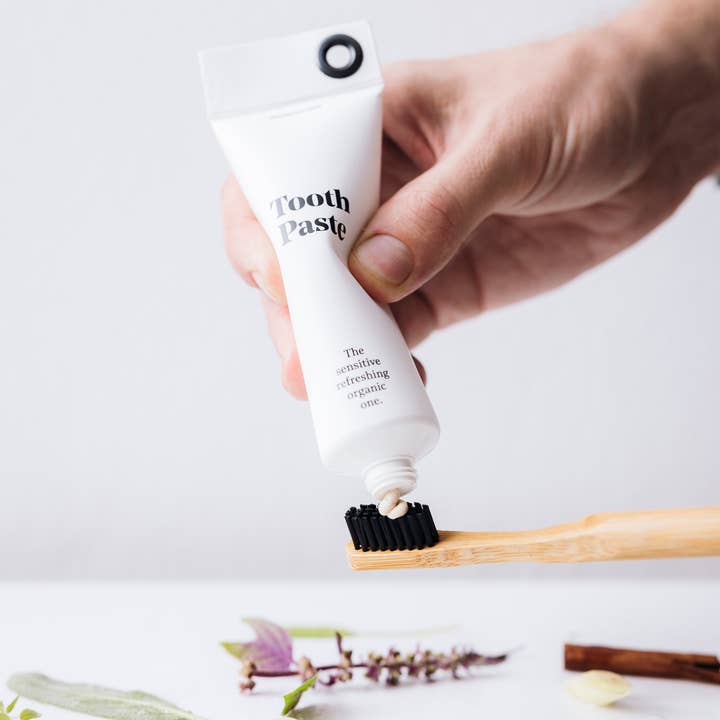 Dr. Lhotka Vienna Organics – Großhandel Zahnpasta – Bio-Zahnpasta vegan, parabenfrei, ohne Mikroplastik1