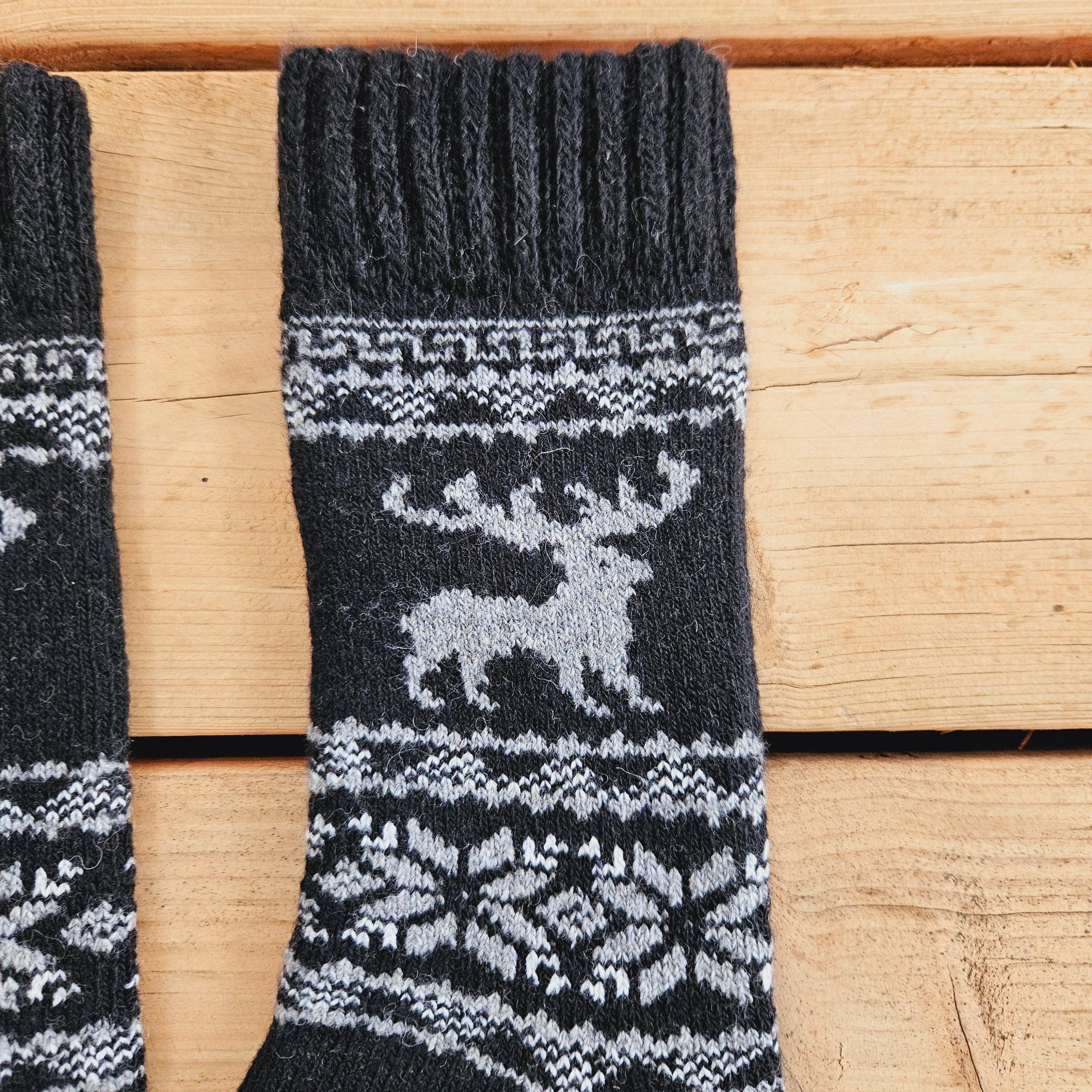 NorraVilla - Wholesale Socks - Women's - Alpaca wool socks - Nordic Unisex REINDEER - 39-46 12