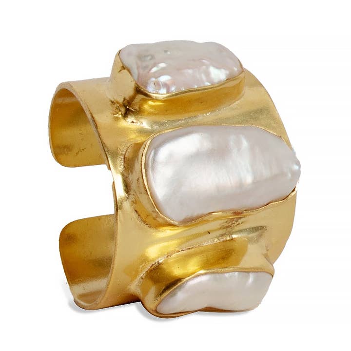 Anello a colonna in perla barocca per la vendita all'ingrosso da parte di Meshca