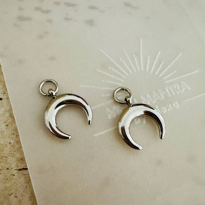 Mein Mantra - Wholesale Hoop Earrings - Crescent Charms2