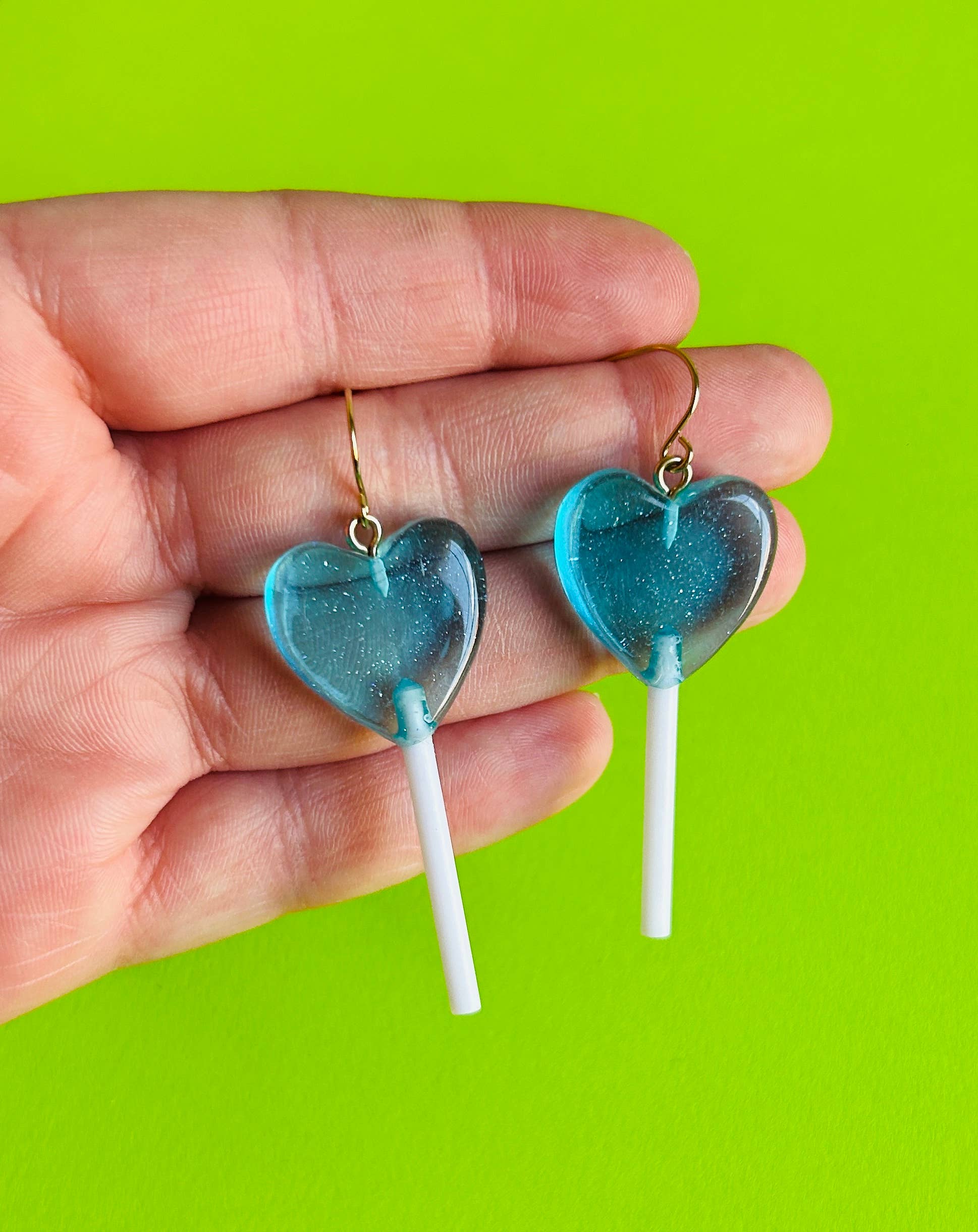 Alien Bratz – wholesale Dangle earrings – Glittery Heart Lollipop Earrings Kawaii Earrings Funky2