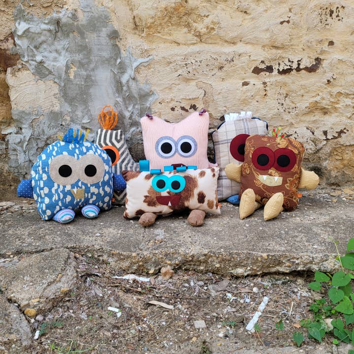 Monsters On Main - Wholesale Stuffed/Plush Toy - Kids & Baby - Medium Monster Bundle - 6 Pk4