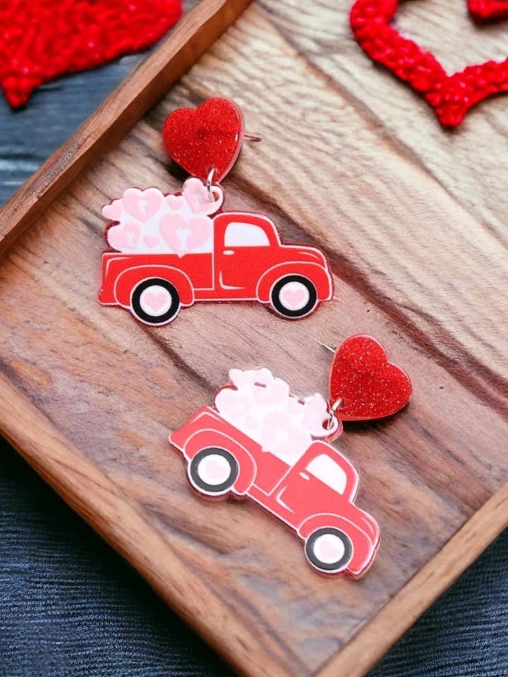 Brincos Vintage de Caminhão "I'll Carry Your Hearts" por atacado de The Bling Barn