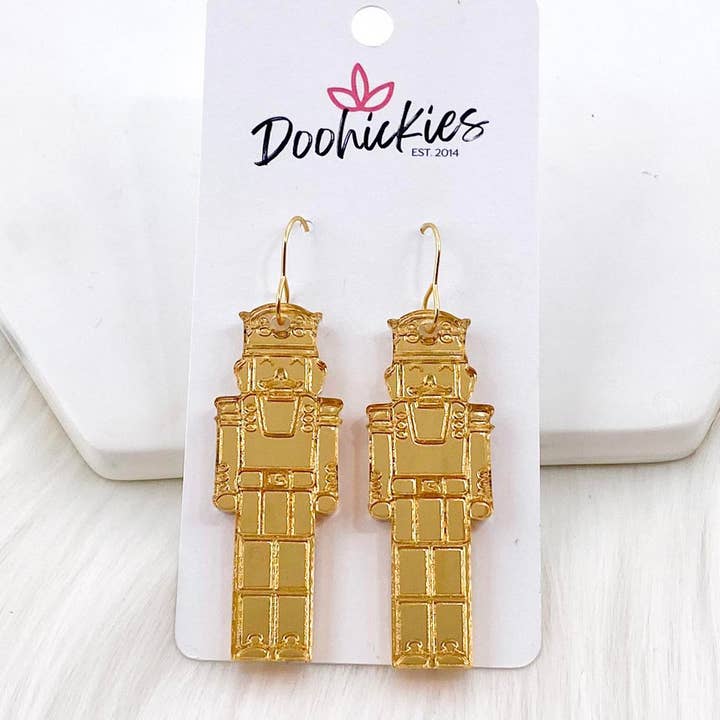 Doohickies - Vente Boucles d'oreilles pendantes - Boucles d'oreilles de Noël en acrylique "Casse-noisette" 2"