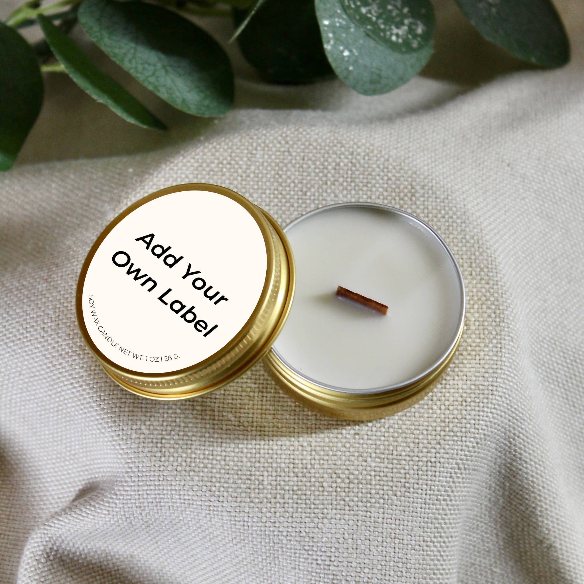 Eunoia Candle Co. - Venta al por mayor Vela aromática de viaje - Vela de Soja de Marca Blanca (Sin Marca) 1 oz Lata Dorada + Mecha de Madera