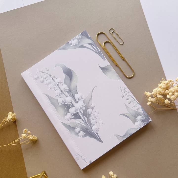 Carnet fait main DIN A6 "Dame de la Vallée" et autres tendances Résultats pour mini beignets les délices des 7 vallées en vente B2B. Retours gratuits et paiement à 60 jours sur Faire sur Faire.