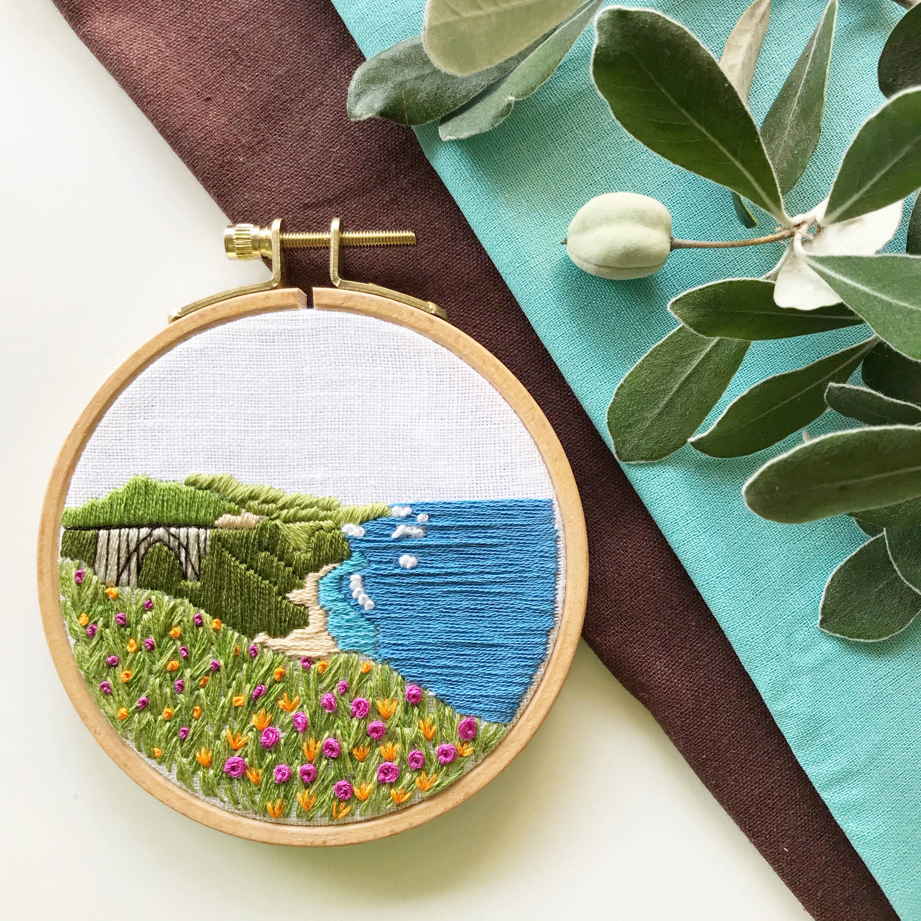 Rosanna Diggs Embroidery - Wholesale Embroidery/Cross Stitch Supplies - Big Sur Beginner Hand Embroidery Kit8