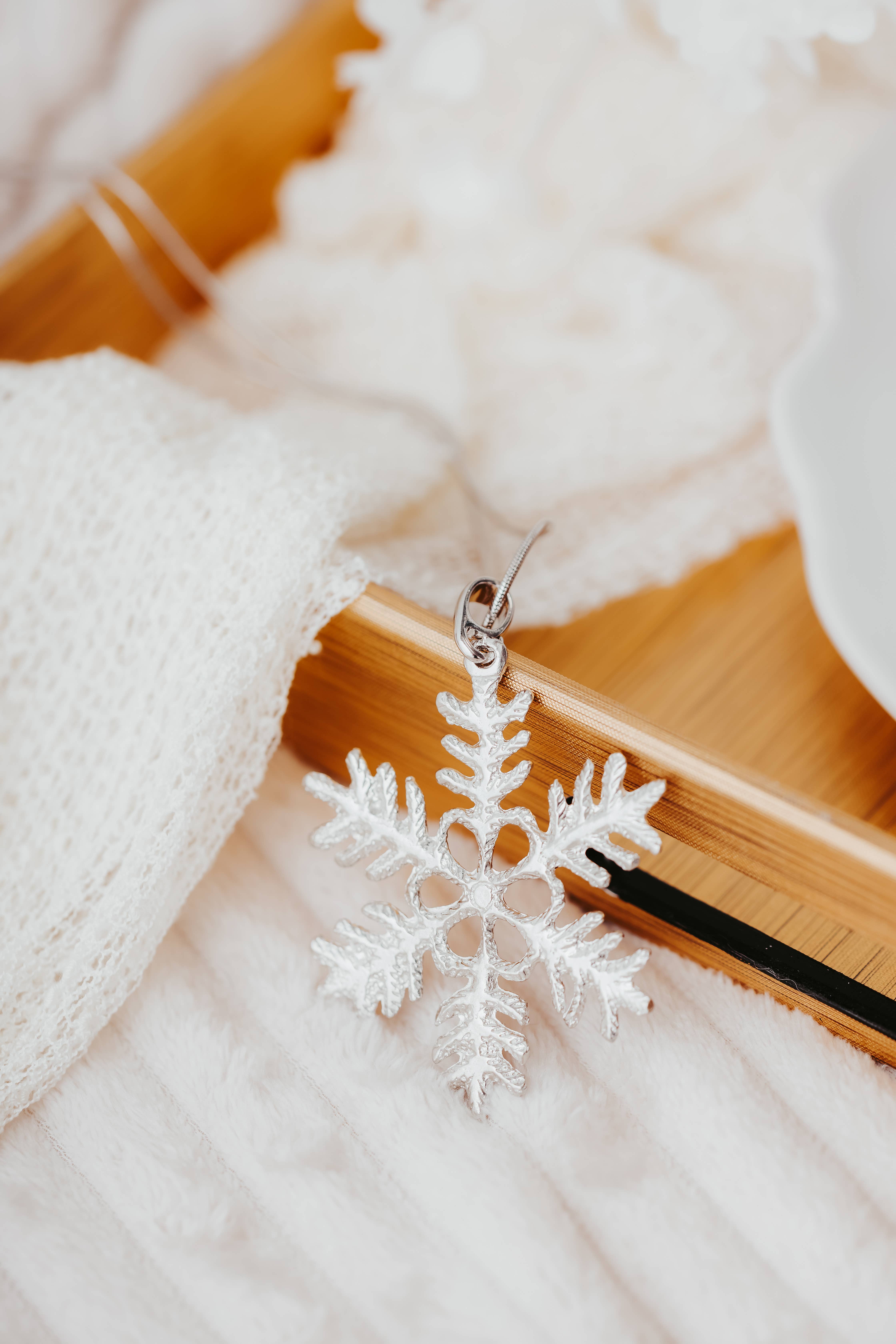 House of Morgan Pewter - Wholesale Jewelry Set - Snowflake Jewelry - Earrings - Necklace - Gift Box8