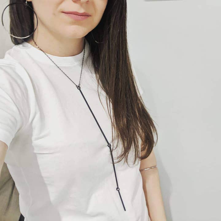 Extra lange lineare Halskette für den Großhandel von Solder & Sage