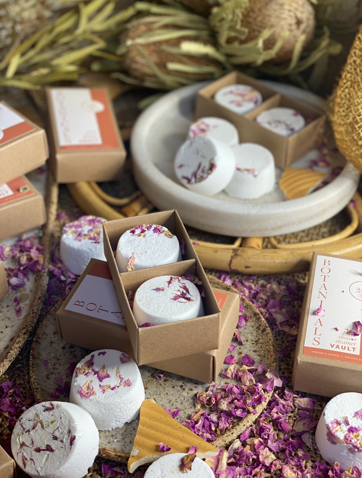 The Path to Beauty – wholesale Shower steamer/bomb – Botanicals Petite Shower Steamer Vault1