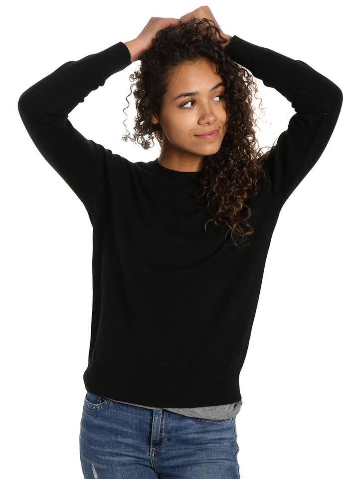 Noble Mount - Wholesale Knit Sweater - Women's - Zainuno Moizni Women's 100% Cashmere Classic Crew Neck Sweater5