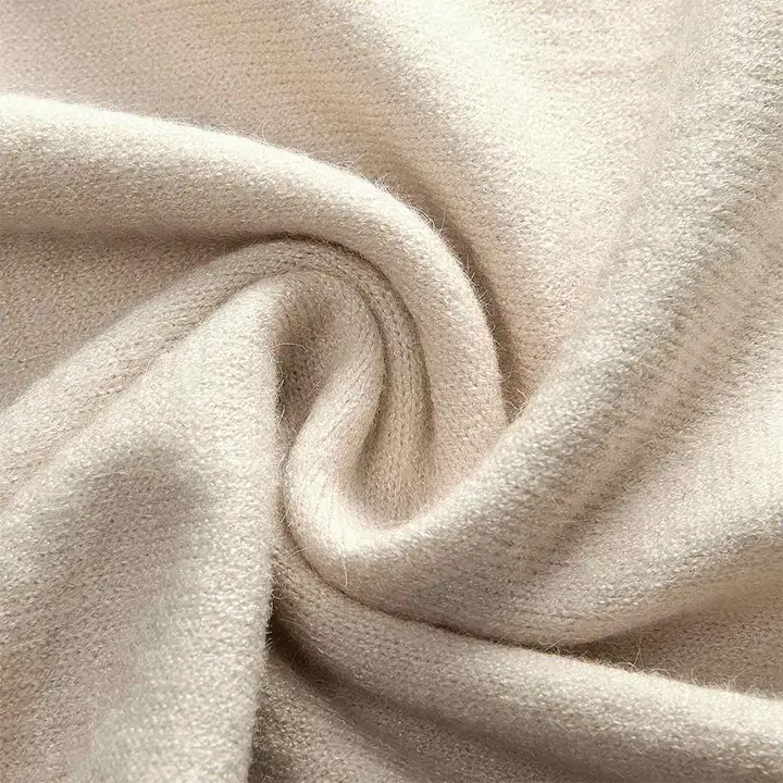 Fennco Styles - Wholesale Poncho - Dames - Ivoor multifunctionele gebreide zachte voedingssjaal poncho (Kopie)3