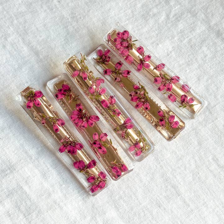 Real pressed heather flower bar hair clip for wholesale by Cast & Clover