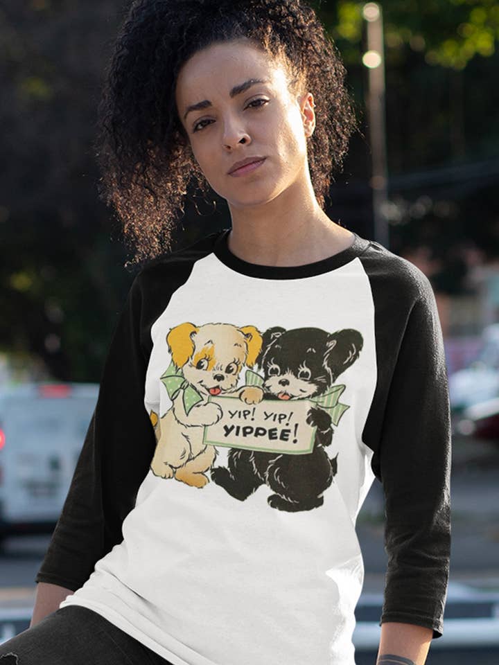 Raglan de baseball Yipee Puppies pour adulte pour la vente par Acme. Baby Co. LLC