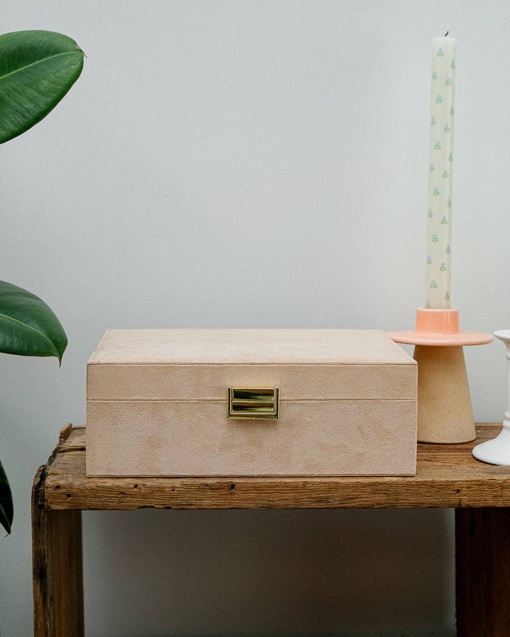 Maison Scarlett - Wholesale Jewelry Box/Organizer - Louise velvet jewelry box6