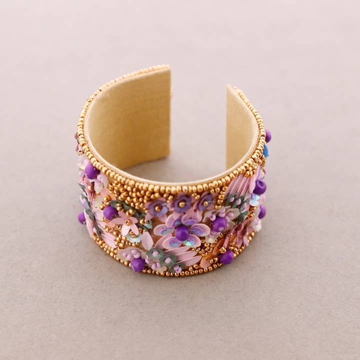 La Cuerda De Sol - Wholesale Cuff Bracelet - Adjustable Bracelet with Flowers and Sequins