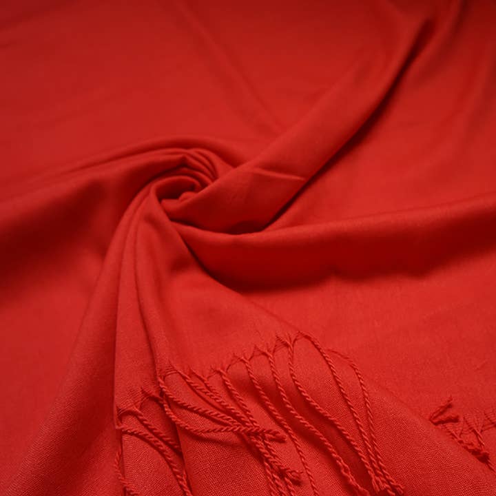 London Scarves - Wholesale Scarf - Women's - Plain cotton blend pashmina with tassels