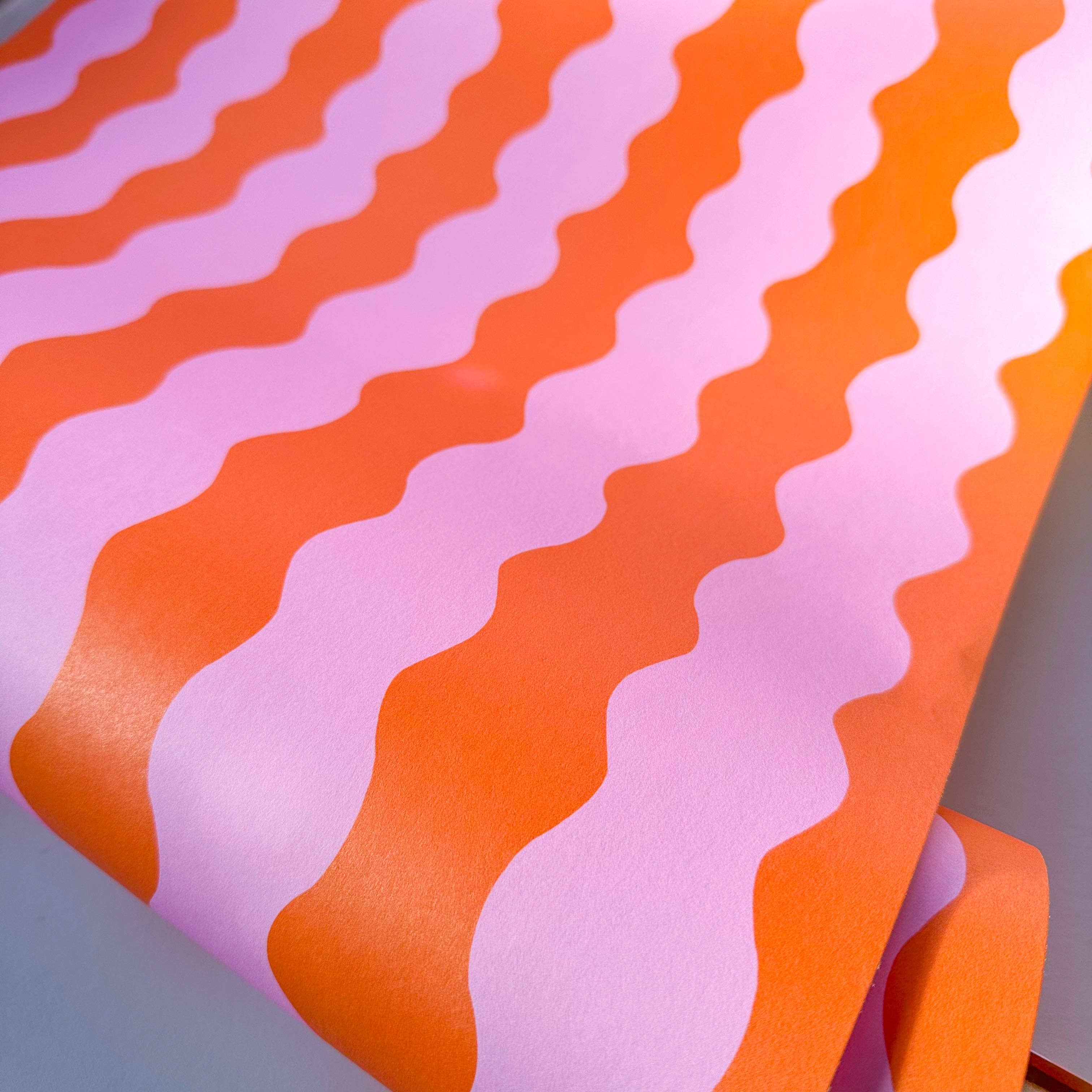 Sorbet Dreams - Wholesale Wallpaper - ‘Wiggle With Me' Wallpaper in Orange and Pink | orange wavy wallpaper1