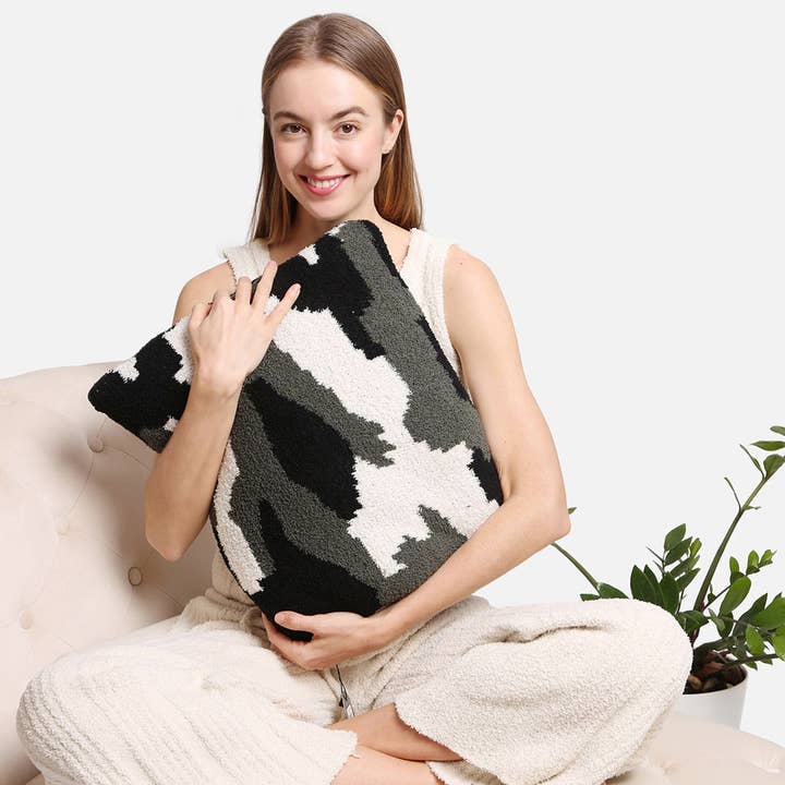 Fashion City - Wholesale Throw Blanket - 2 In 1 Camouflage Print Throw Blanket & Pillow2