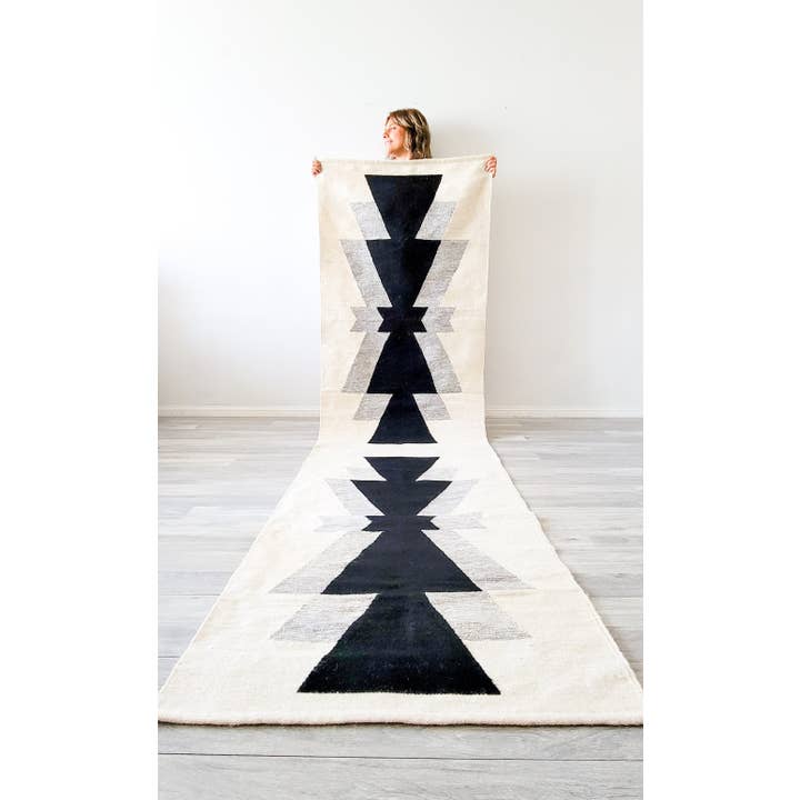 Royal Wool Kilim Handwoven Rug for wholesale by Mumo Toronto Inc